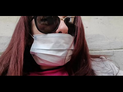 ❤️ Nicoletta hefnir sín á nágranna sínum og pissar í bílskúrinn hans (sérstök Covid19 ítalsk sóttkví) ❌ Frábært klám á is.hentai-menu.ru ☑