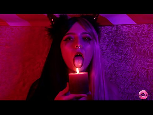 ❤️ Ástríðufullt blowjob frá Sexy Succubus með munnfyllingu ❌ Frábært klám á is.hentai-menu.ru ☑